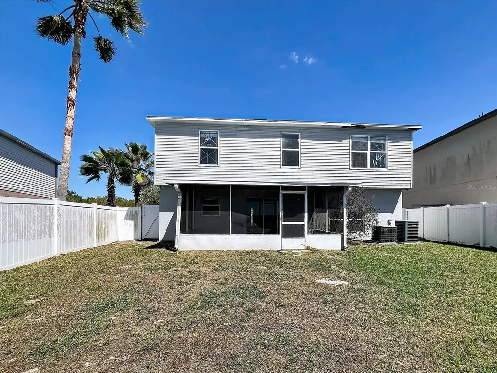12803 Lake Vista Drive Gibsonton FL 33534