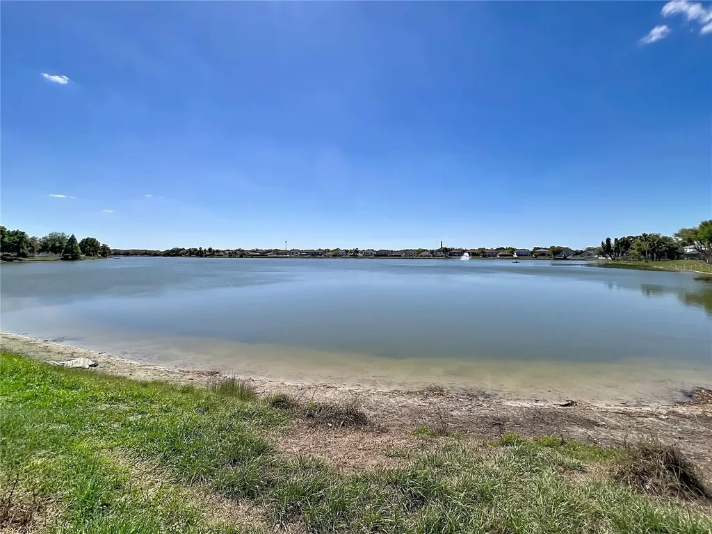 12803 Lake Vista Drive Gibsonton FL 33534