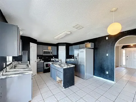 12803 Lake Vista Drive Gibsonton FL 33534