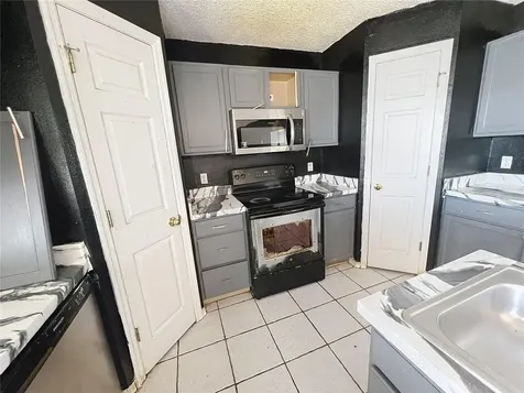 12803 Lake Vista Drive Gibsonton FL 33534
