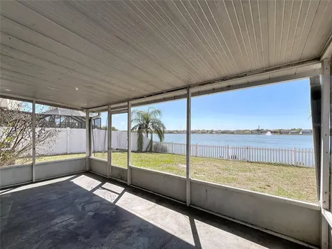 12803 Lake Vista Drive Gibsonton FL 33534