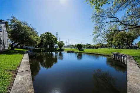 1601 43rd Street N St Petersburg FL 33713
