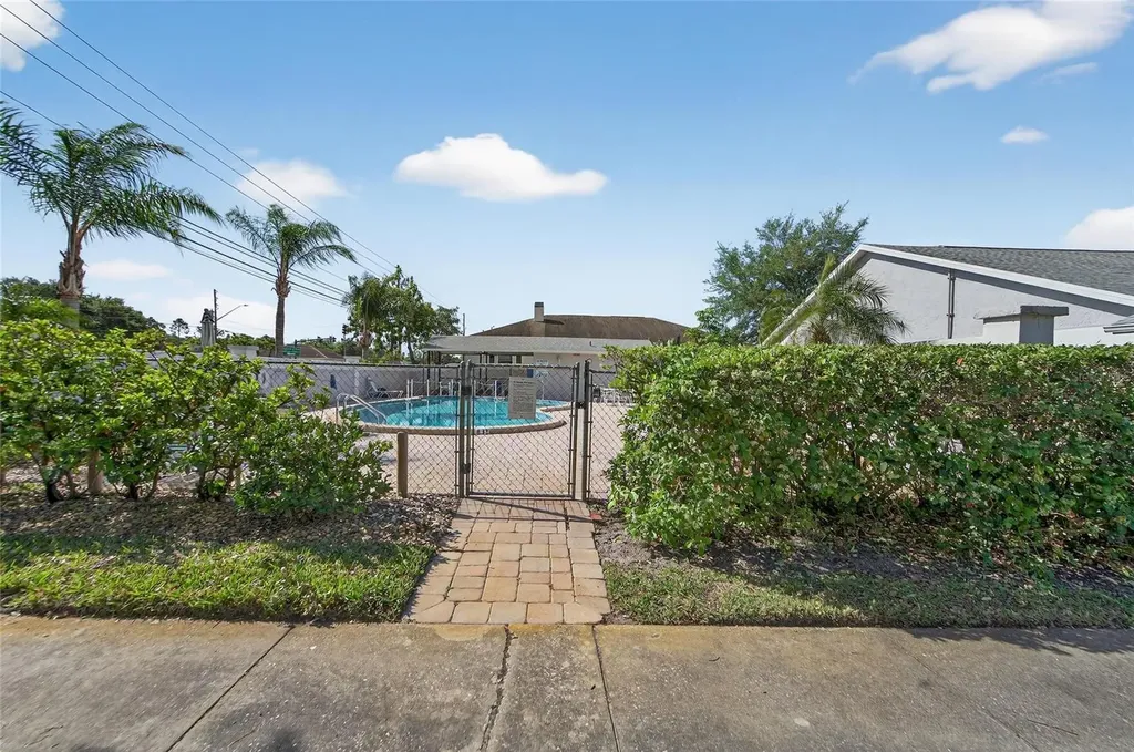 2369 Beverly Drive Dunedin FL 34698