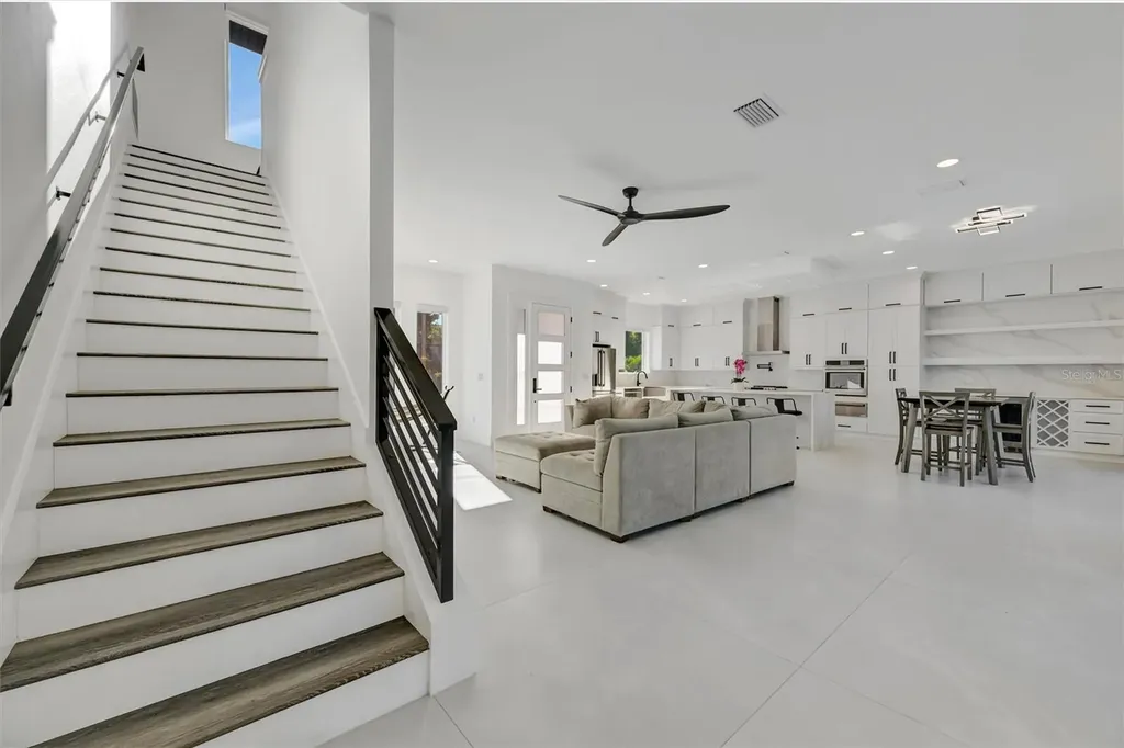 3723 Norwood Court Sarasota FL 34234