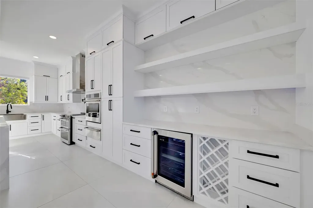 3723 Norwood Court Sarasota FL 34234