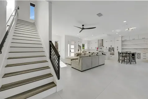 3723 Norwood Court Sarasota FL 34234