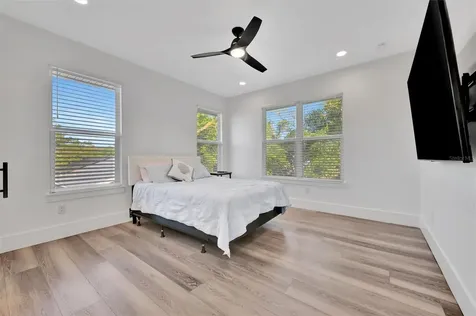 3723 Norwood Court Sarasota FL 34234