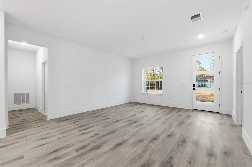 7047 N Lime Drive Dunnellon FL 34433