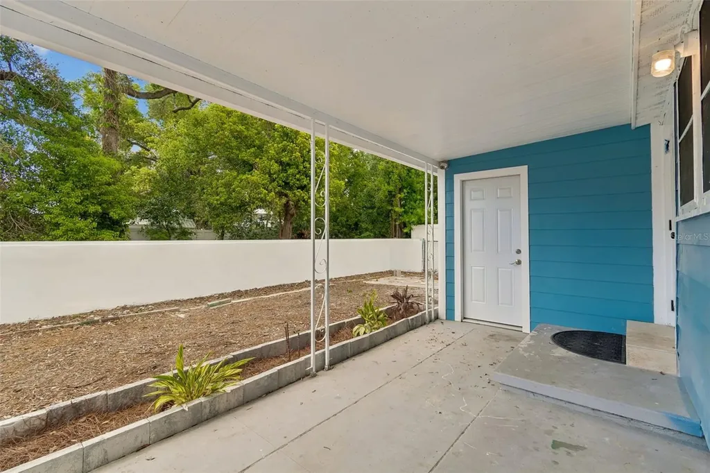 507 W Paris Street Tampa FL 33604