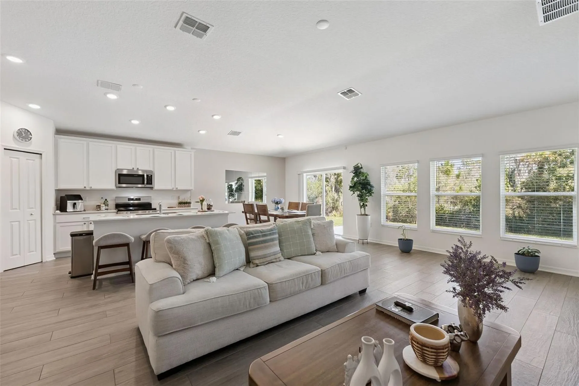 3963 Willowbrook Drive Edgewater FL 32141