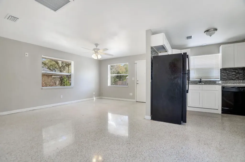 1332/1334 Tioga Avenue Clearwater FL 33756
