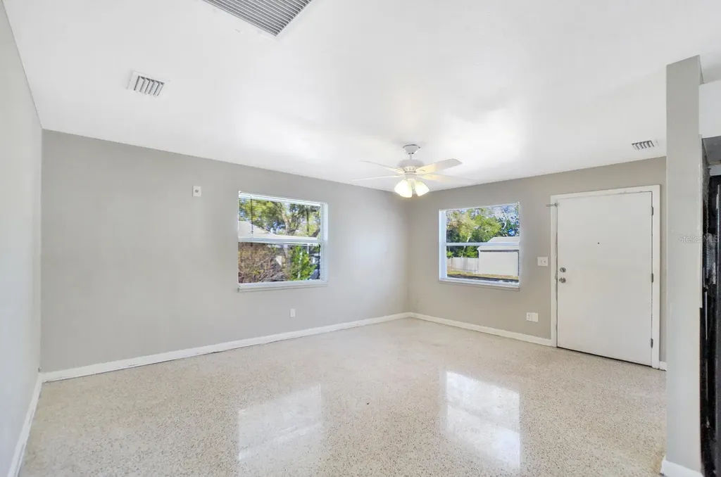 1332/1334 Tioga Avenue Clearwater FL 33756