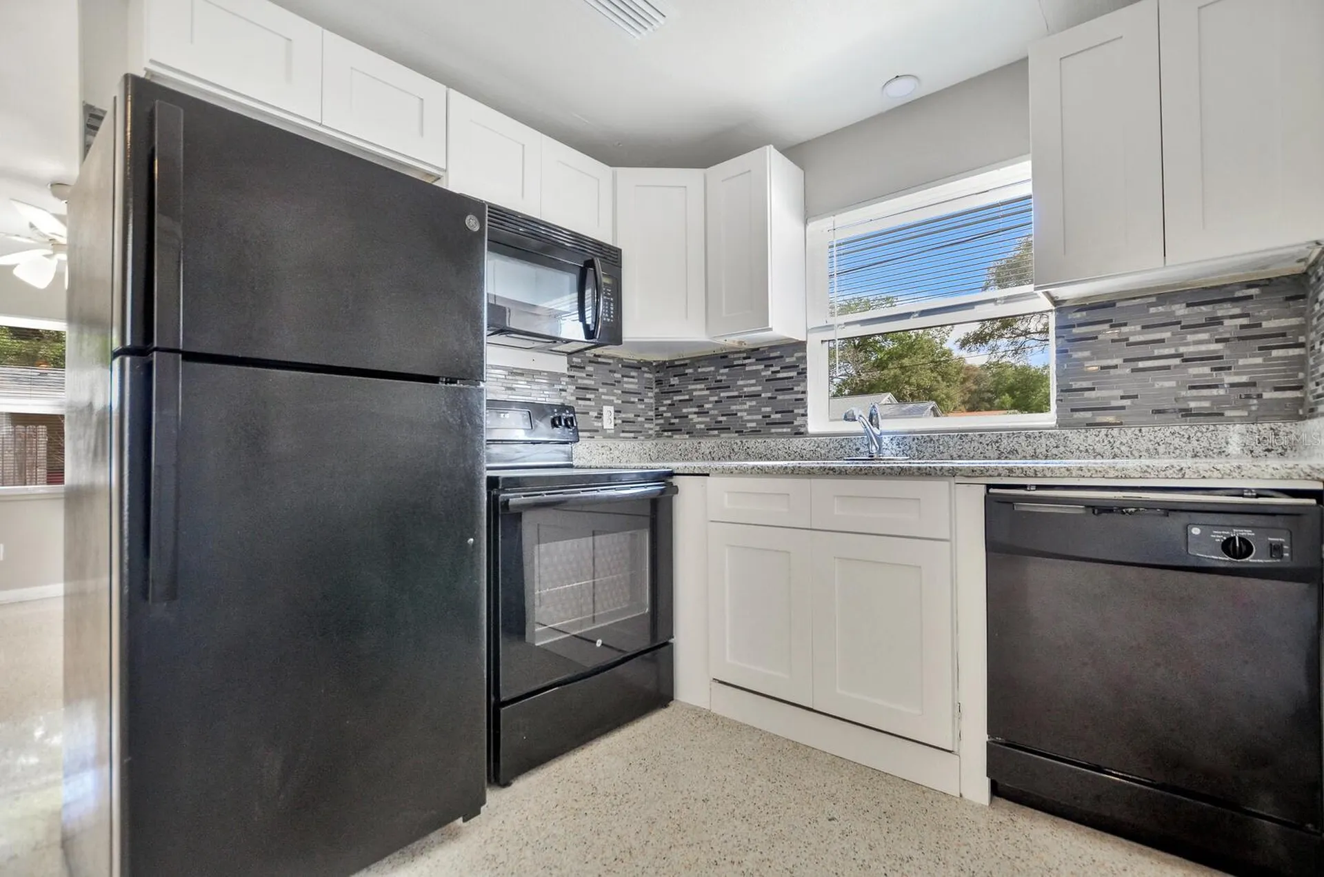 1332/1334 Tioga Avenue Clearwater FL 33756