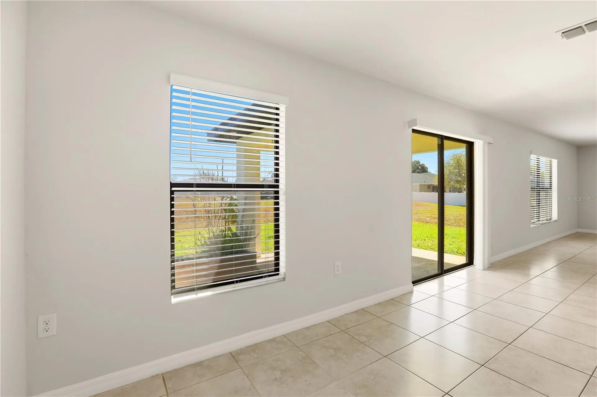1317 NE 2nd Avenue Cape Coral FL 33909