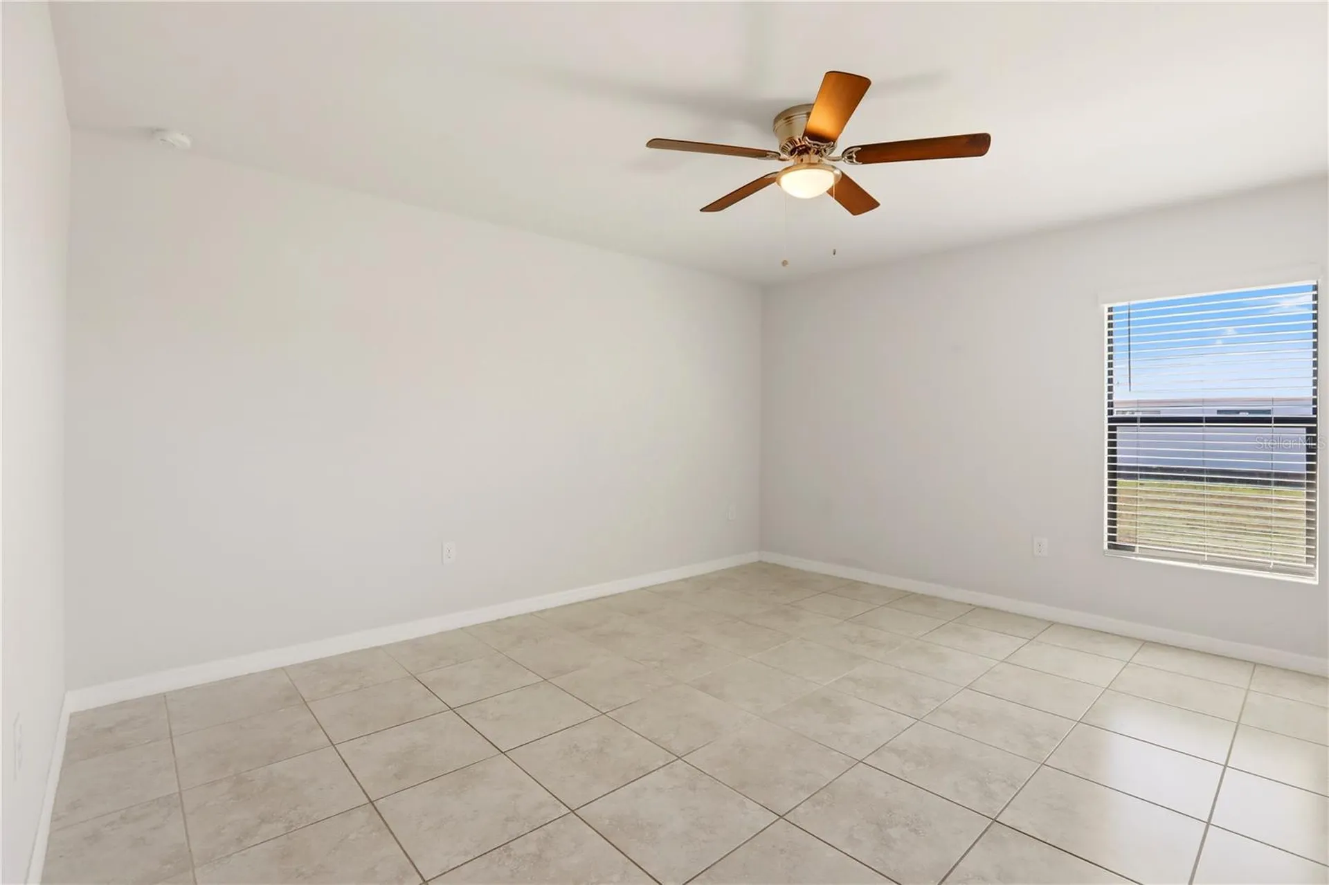 1317 NE 2nd Avenue Cape Coral FL 33909