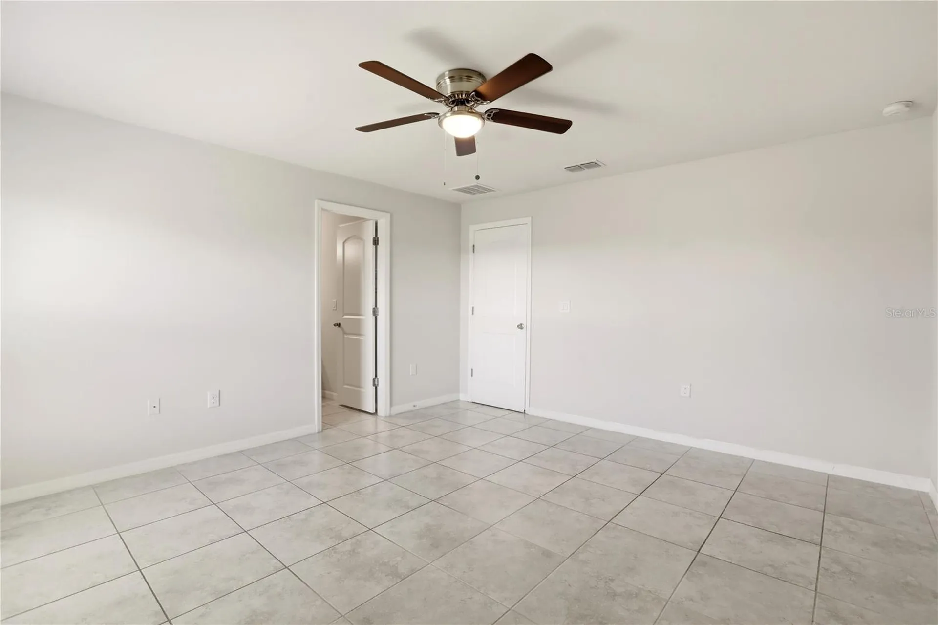 1317 NE 2nd Avenue Cape Coral FL 33909
