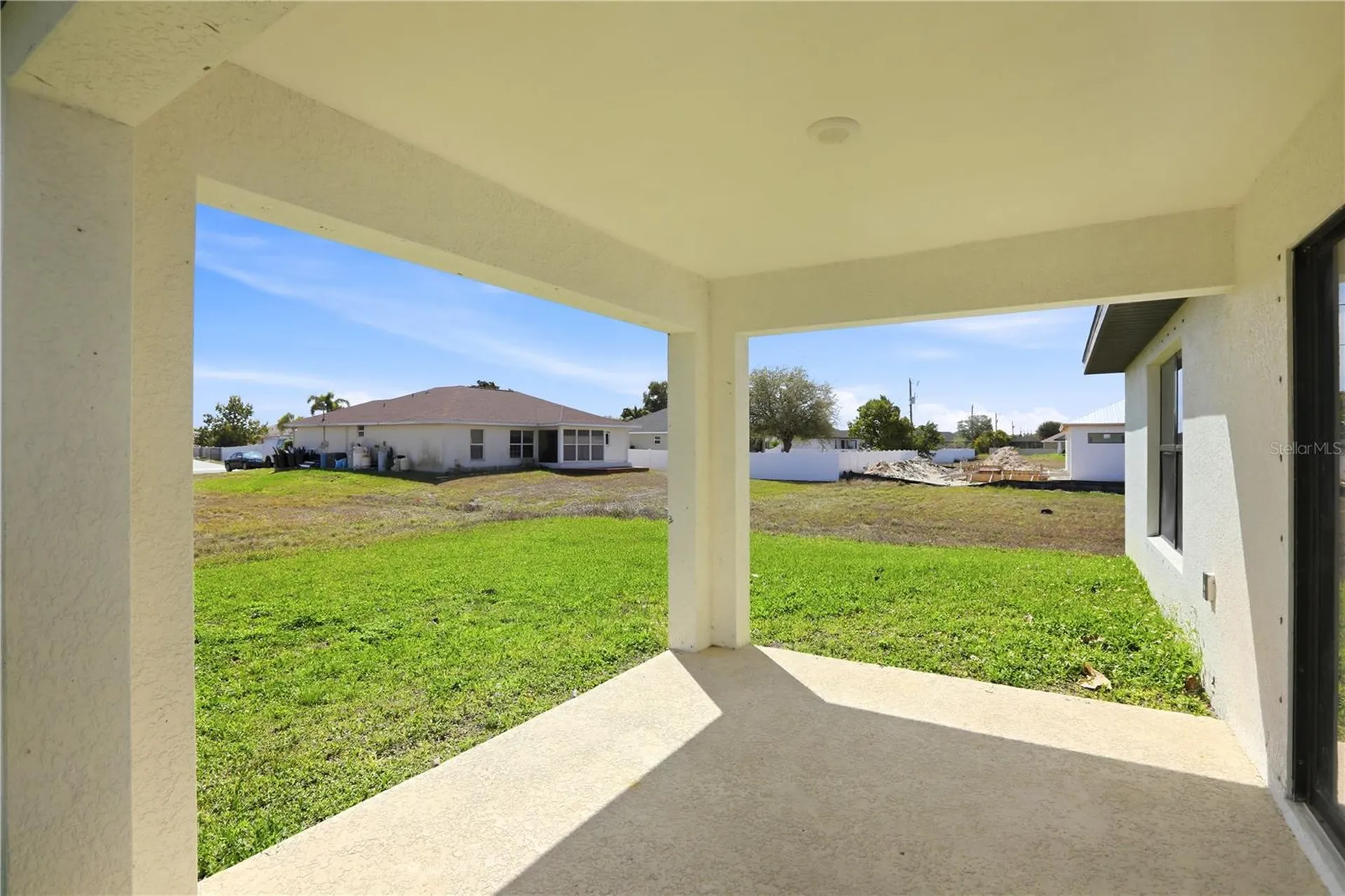 1317 NE 2nd Avenue Cape Coral FL 33909