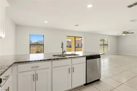 1317 NE 2nd Avenue Cape Coral FL 33909