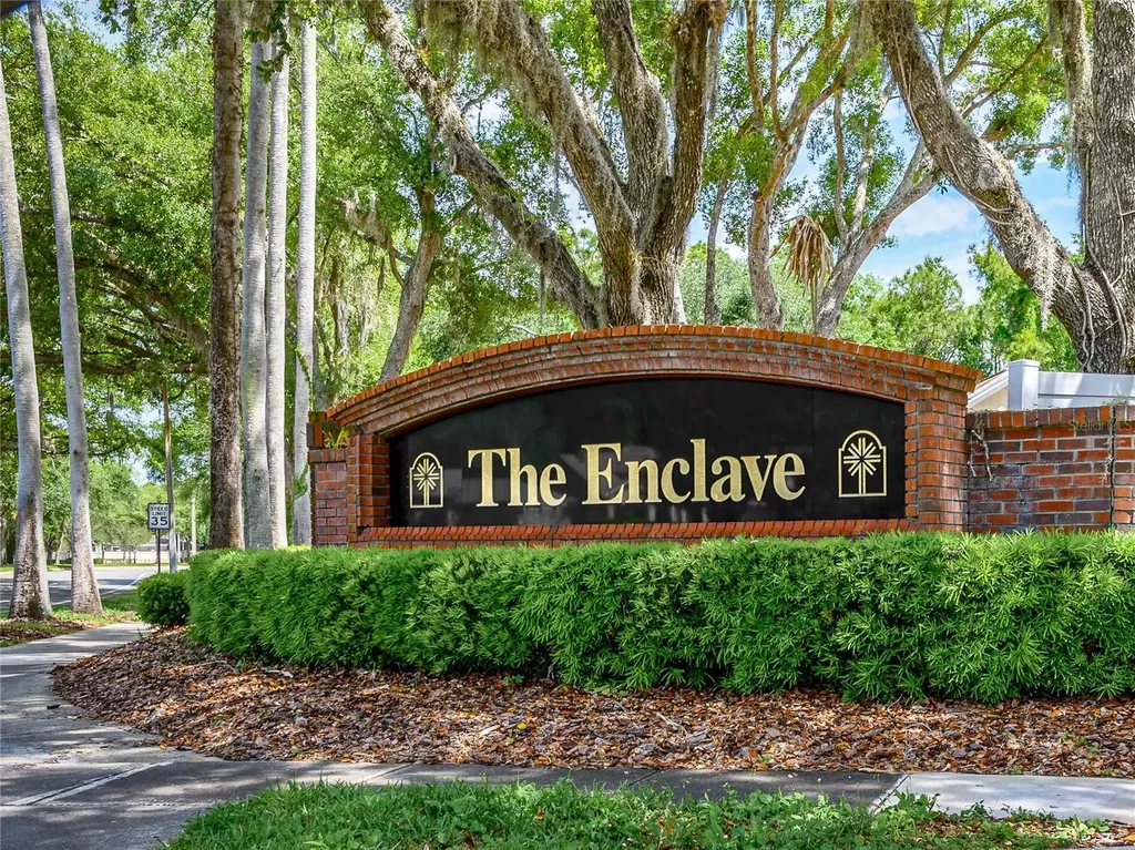 7218 Yardley Way Tampa FL 33647