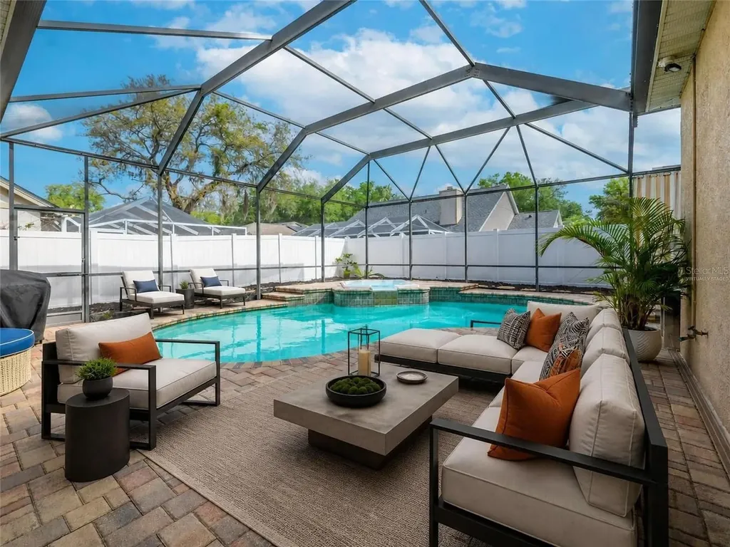 7218 Yardley Way Tampa FL 33647