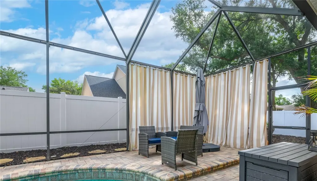 7218 Yardley Way Tampa FL 33647