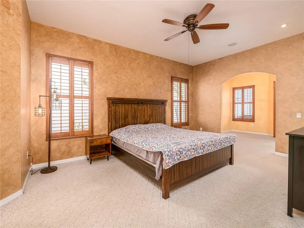 7218 Yardley Way Tampa FL 33647