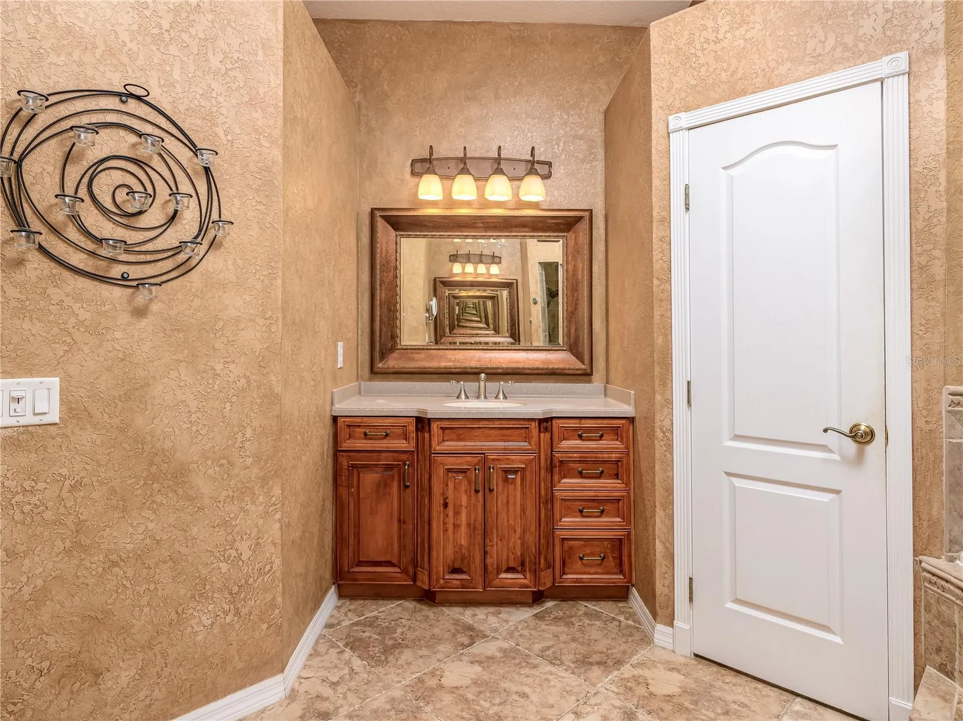 7218 Yardley Way Tampa FL 33647