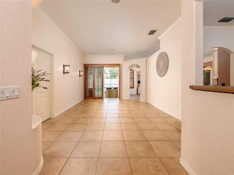 7218 Yardley Way Tampa FL 33647