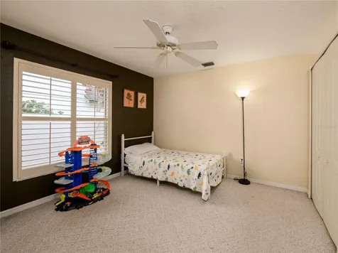 7218 Yardley Way Tampa FL 33647
