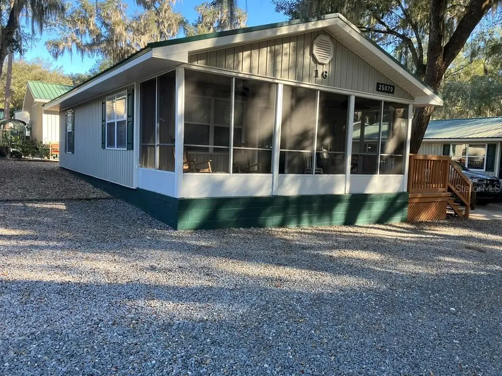 25079 NE 140th Loop Salt Springs FL 32134