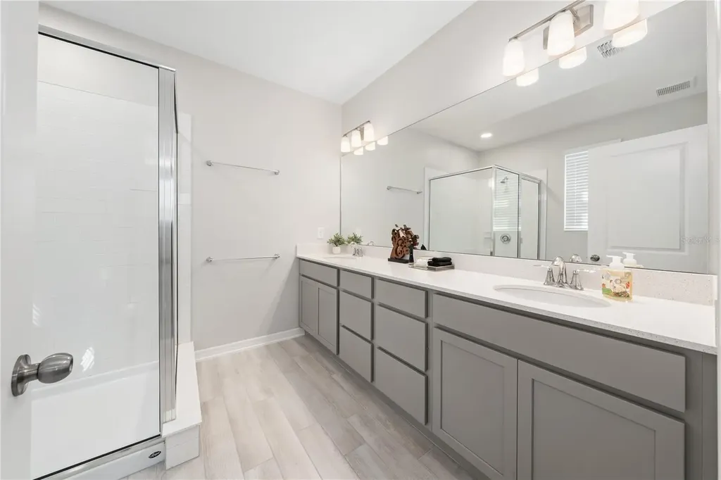15823 Tollington Alley Winter Garden FL 34787