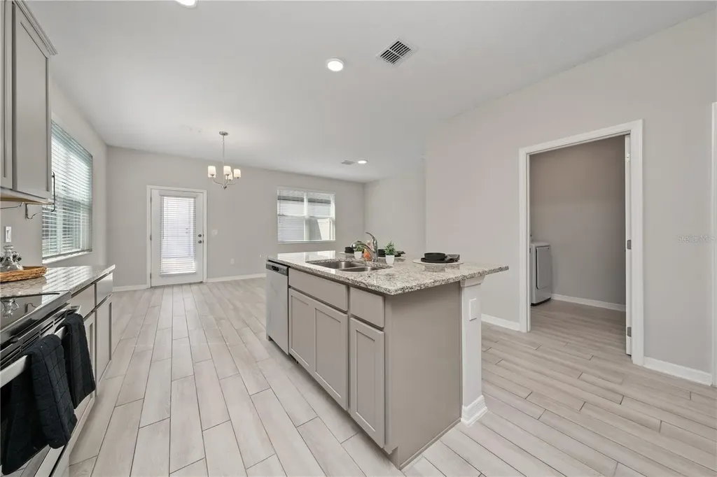 15823 Tollington Alley Winter Garden FL 34787