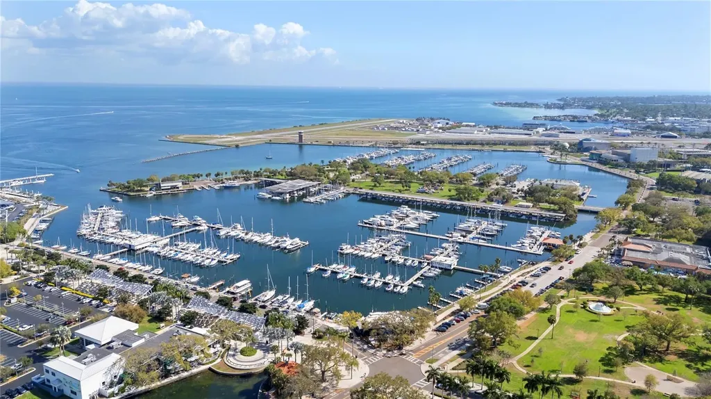 300 Beach Drive NE St Petersburg FL 33701