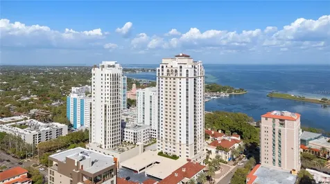 300 Beach Drive NE St Petersburg FL 33701