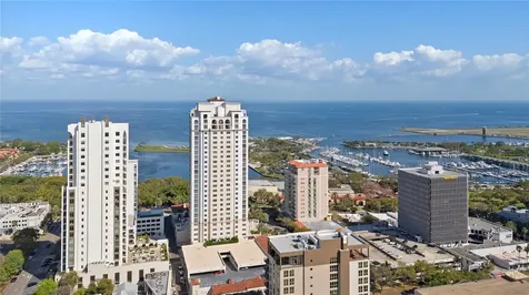 300 Beach Drive NE St Petersburg FL 33701