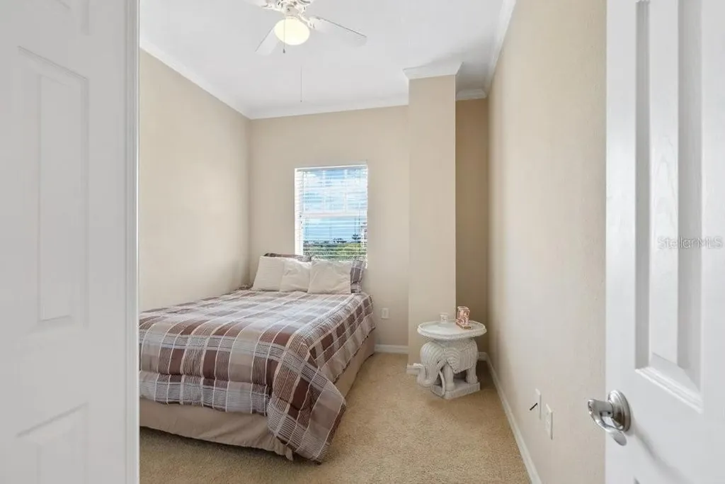 1064 N Tamiami Trail Sarasota FL 34236