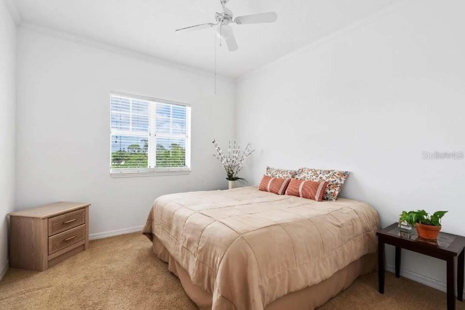 1064 N Tamiami Trail Sarasota FL 34236