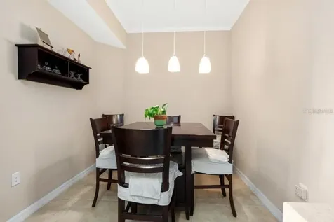 1064 N Tamiami Trail Sarasota FL 34236