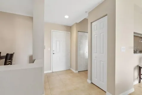 1064 N Tamiami Trail Sarasota FL 34236