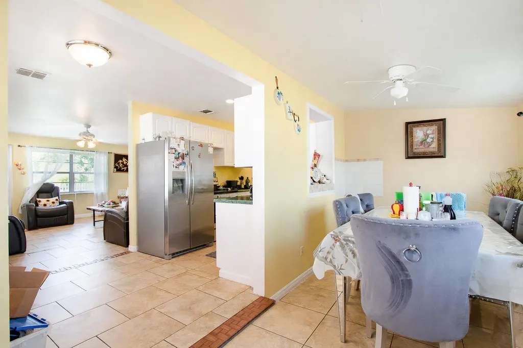 4401 Edgebrook Orlando FL 32809