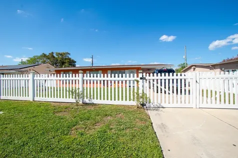 4401 Edgebrook Orlando FL 32809