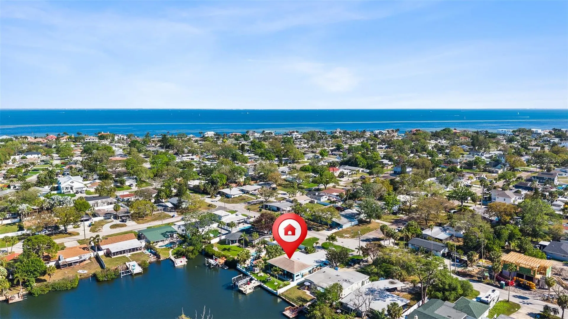 1567 Delaware Avenue NE St Petersburg FL 33703