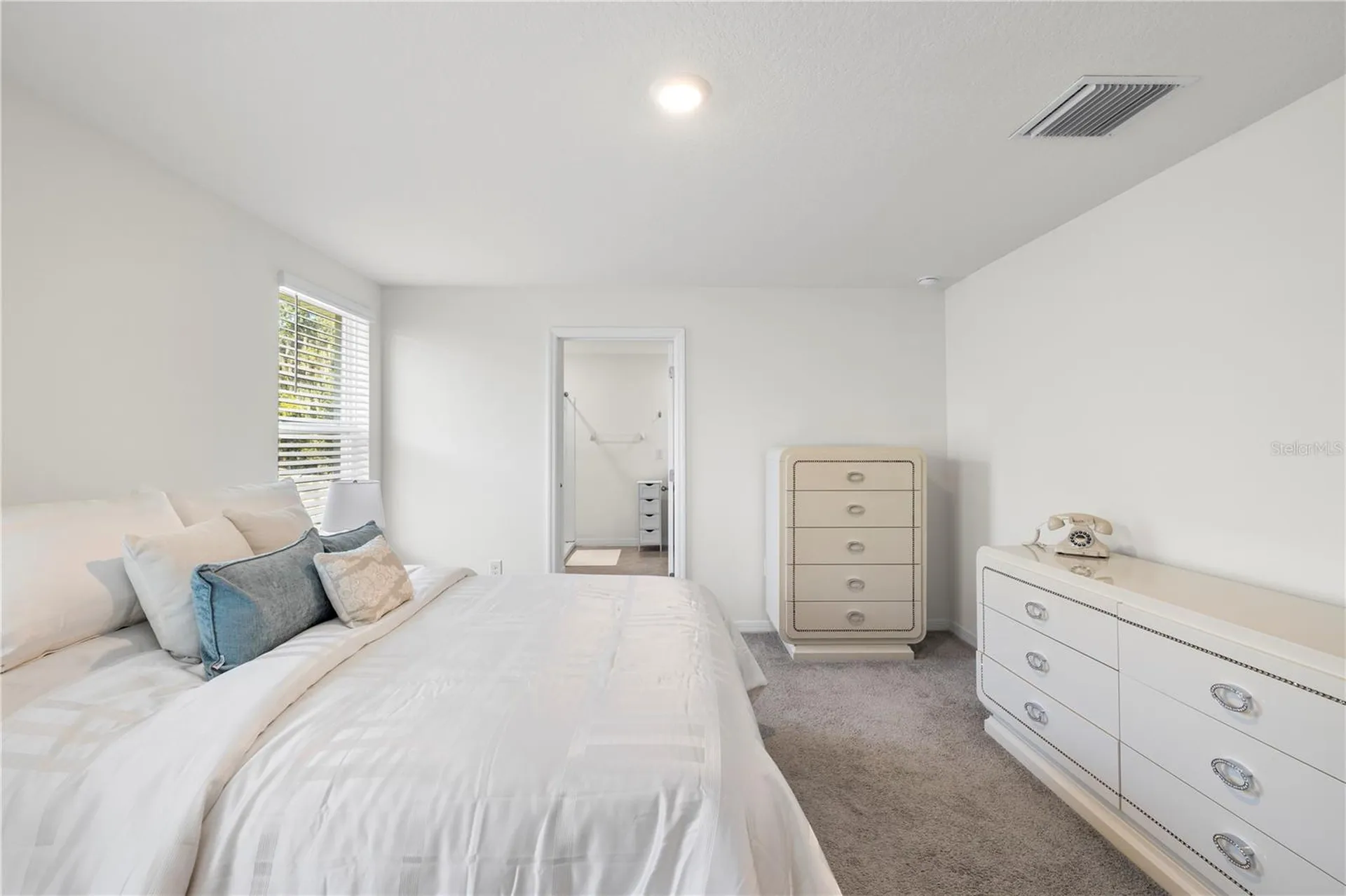 37247 Kings Crown Drive Zephyrhills FL 33541