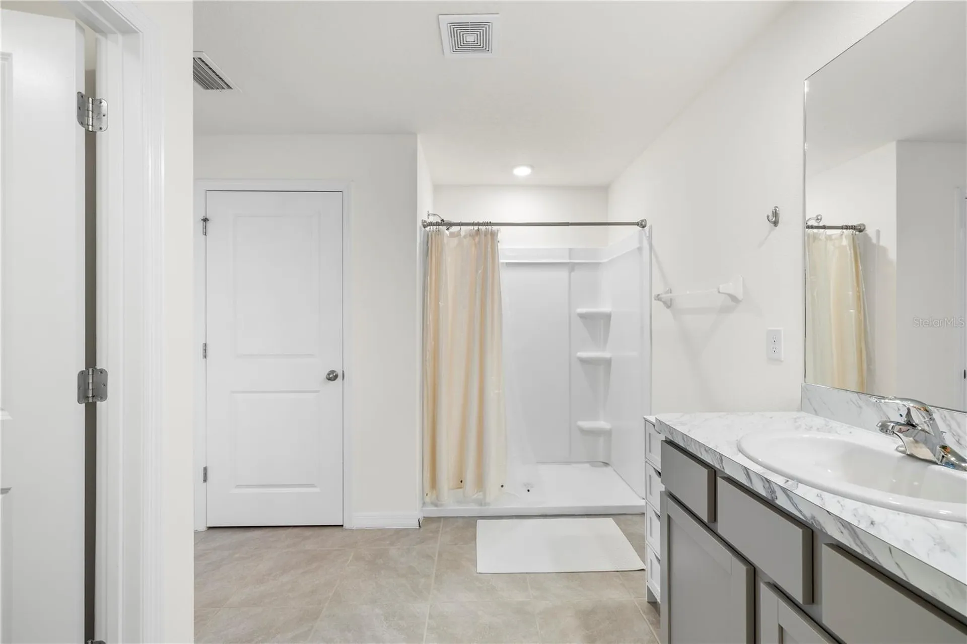 37247 Kings Crown Drive Zephyrhills FL 33541