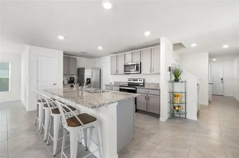 37247 Kings Crown Drive Zephyrhills FL 33541