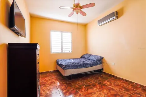 7 Calle Opalo Aguadilla PR 00603