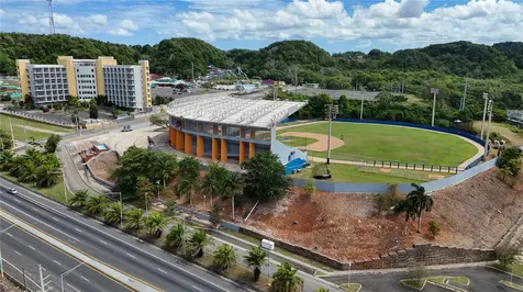 7 Calle Opalo Aguadilla PR 00603