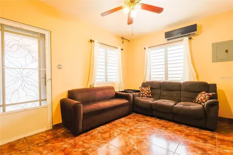7 Calle Opalo Aguadilla PR 00603