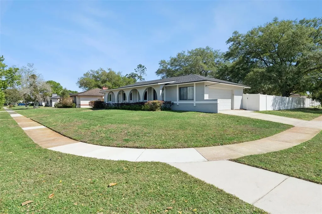 8200 Fraim Court Orlando FL 32825