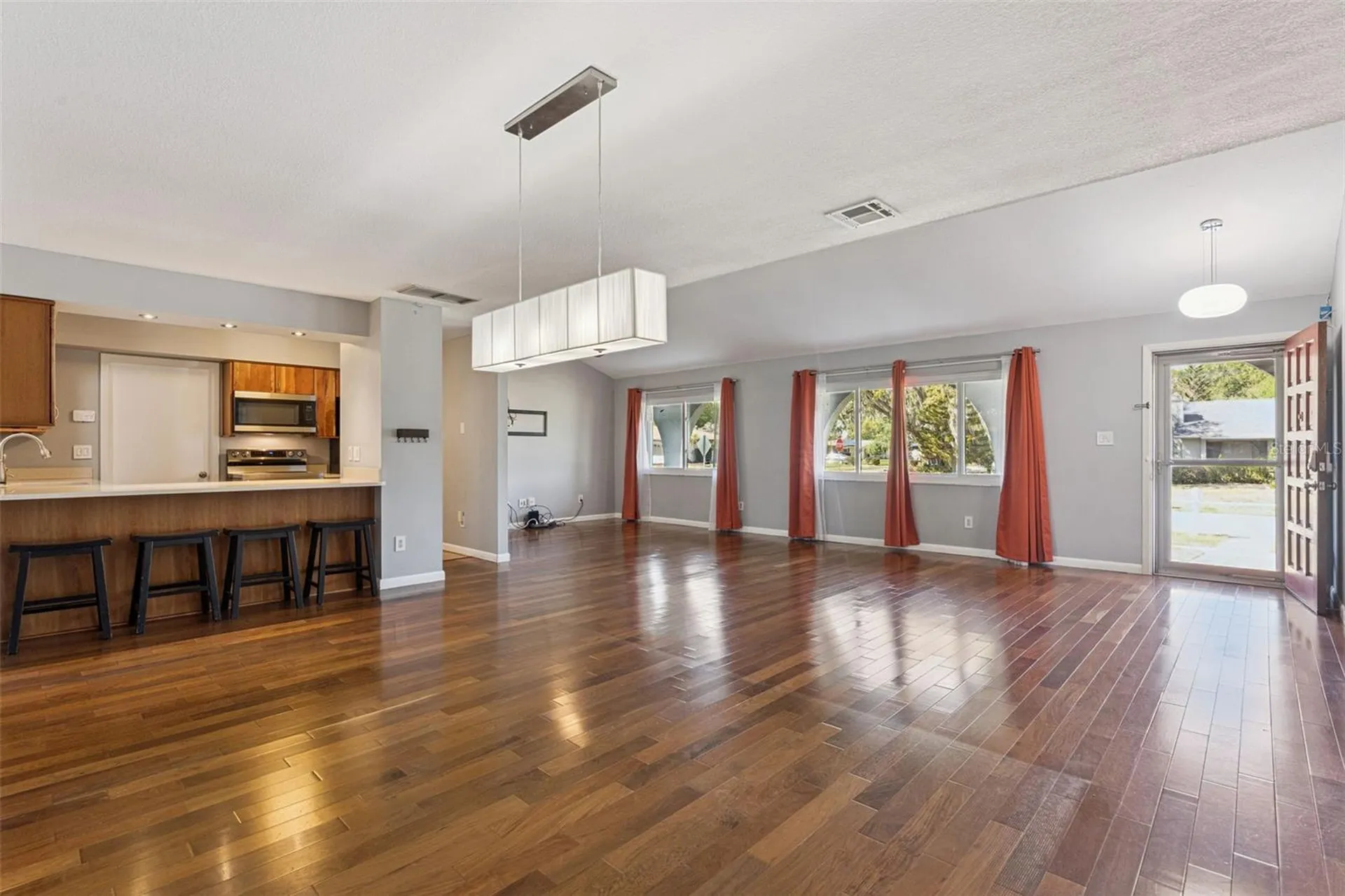 8200 Fraim Court Orlando FL 32825